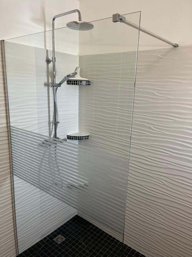 Bel Appartement 2 Chambres Au Coeur Du Village Eyragues المظهر الخارجي الصورة