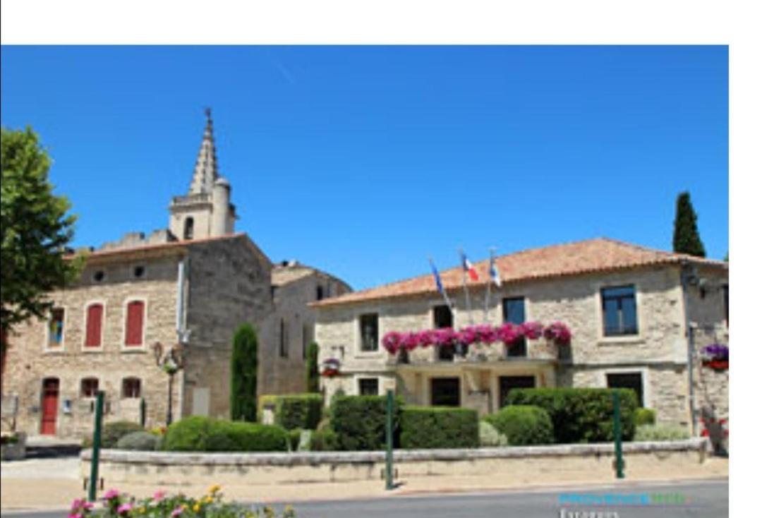 Bel Appartement 2 Chambres Au Coeur Du Village Eyragues المظهر الخارجي الصورة